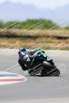 media/Apr-30-2023-CRA (Sun) [[020fcf5d43]]/Race 7-1000 Expert Supersport/